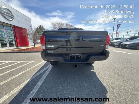 Used 2023 Toyota Tacoma SR5 w/ Technology Package image 17
