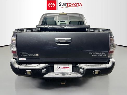 Used 2015 Toyota Tacoma PreRunner w/ SR5 Package image 5