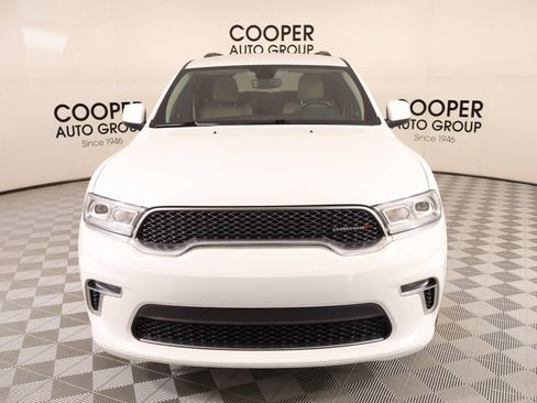 Used 2022 Dodge Durango SXT w/ Anodized Platinum Package AWD/4WD image 8