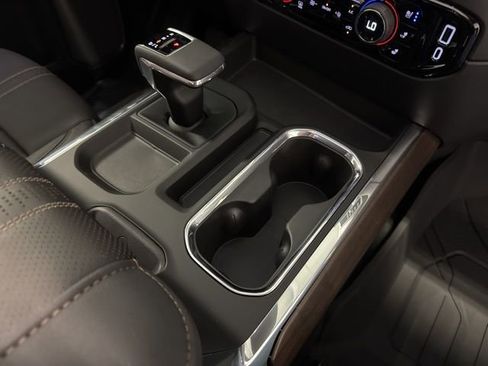 New 2026 Chevrolet Silverado 1500 High Country AWD/4WD image 40