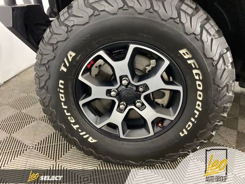Used 2021 Jeep Wrangler Unlimited Rubicon w/ Dual Top Group AWD/4WD image 27