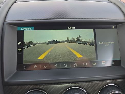 Used 2019 Jaguar F-TYPE R-Dynamic image 23