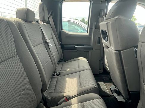 Used 2018 Ford F150 XLT w/ Equipment Group 302A Luxury AWD/4WD image 10