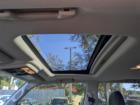 Used 2023 Toyota 4Runner SR5 Premium image 25