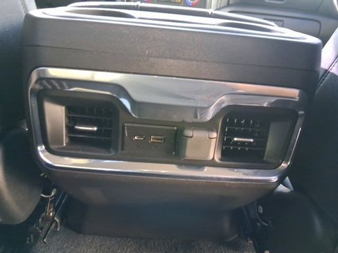 Used 2022 Chevrolet Silverado 3500 LTZ w/ LTZ Convenience Package image 27