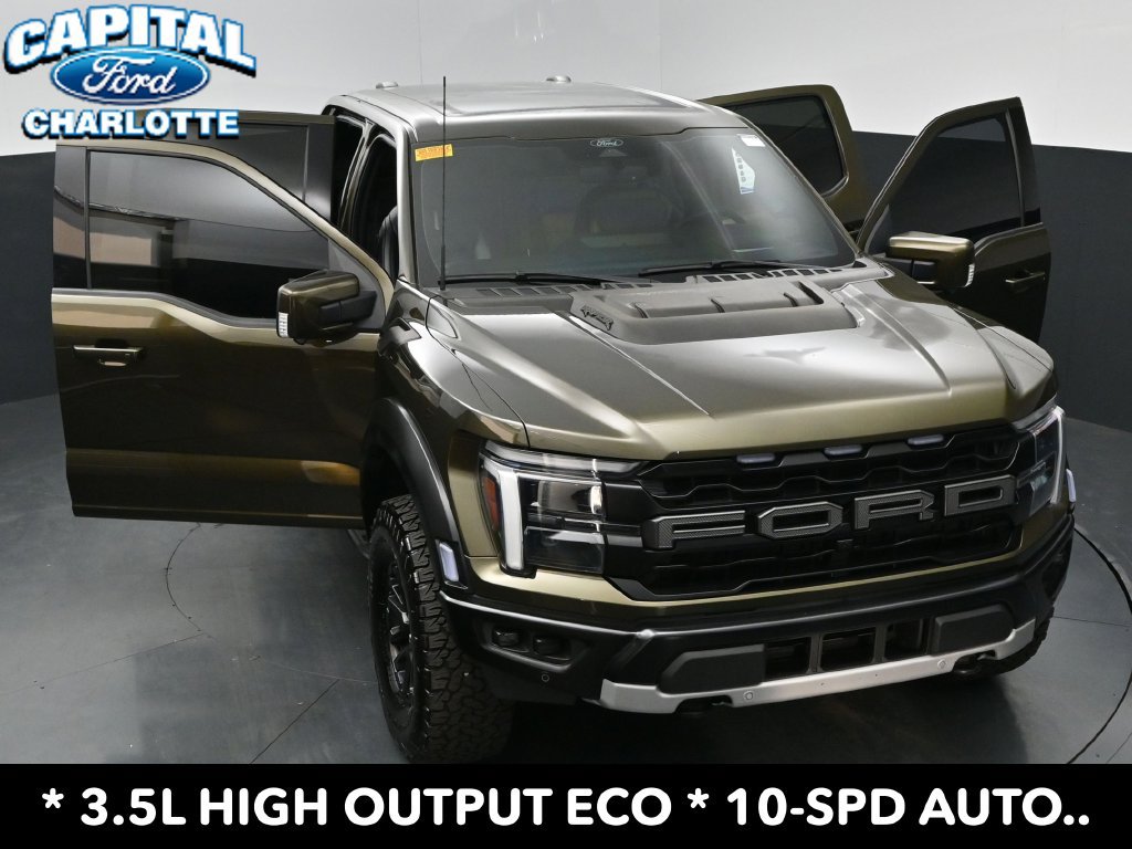 Used 2025 Ford F150 Raptor AWD/4WD image 33