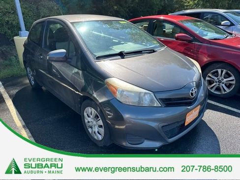 Used 2012 Toyota Yaris LE FWD image 1