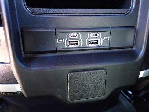 Used 2024 RAM 1500 Big Horn AWD/4WD image 8