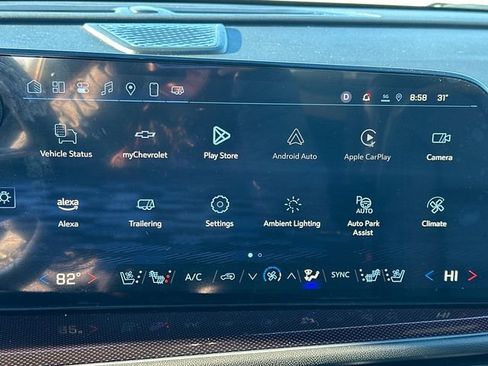 Used 2025 Chevrolet Traverse RS w/ LPO, Floor Liner Package image 35