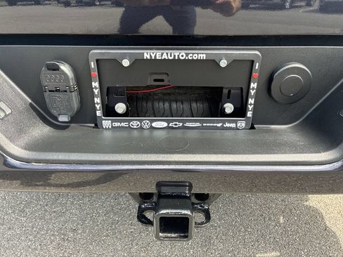 Used 2023 Chevrolet Silverado 1500 Custom w/ LPO, Dark Essentials Package AWD/4WD image 49
