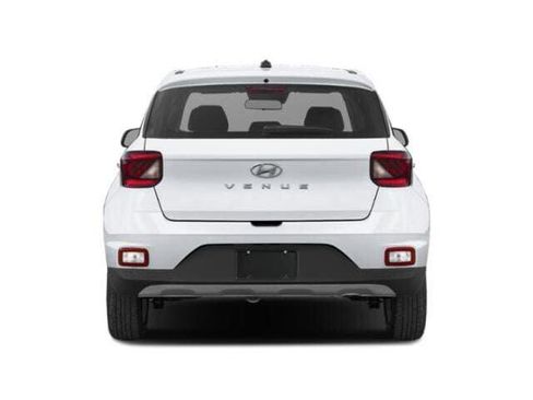 New 2026 Hyundai Venue SE image 5