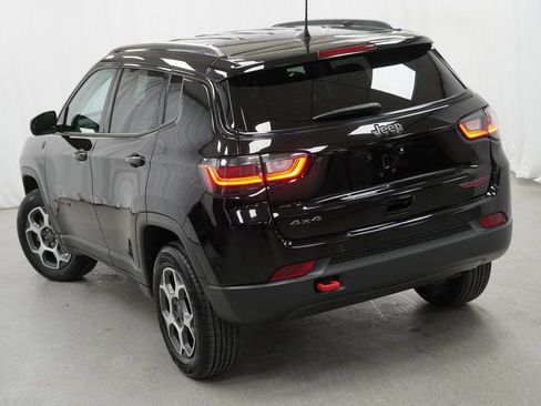 Certified 2022 Jeep Compass Trailhawk w/ Trailhawk Elite Group image 15