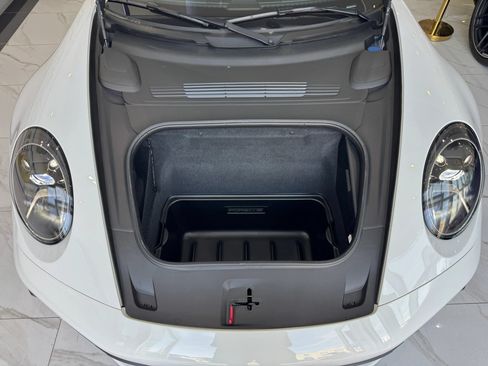 Used 2024 Porsche 911 Carrera S RWD image 28