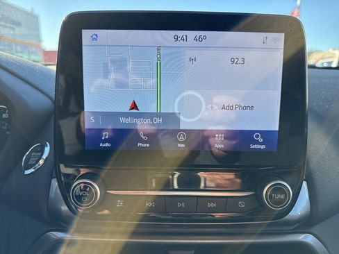 Used 2022 Ford EcoSport SE w/ SE Convenience Package image 16