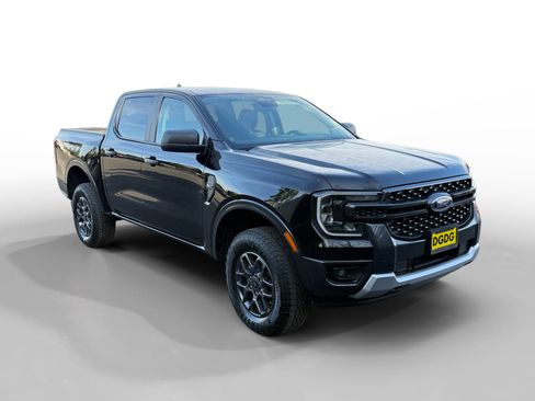 Used 2024 Ford Ranger XLT w/ Equipment Group 301A High image 7