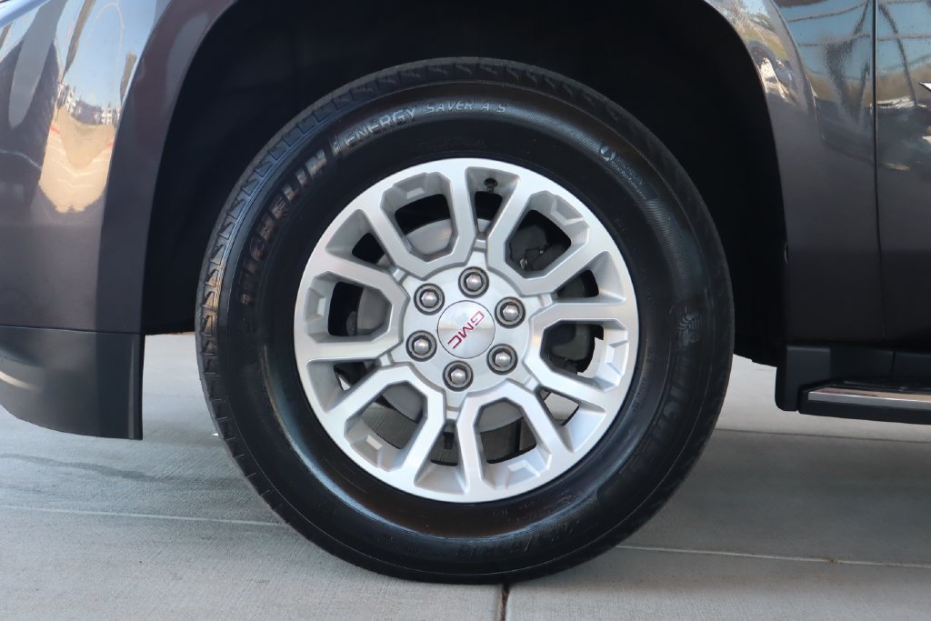Used 2018 GMC Yukon SLT w/ Open Road Package AWD/4WD image 5