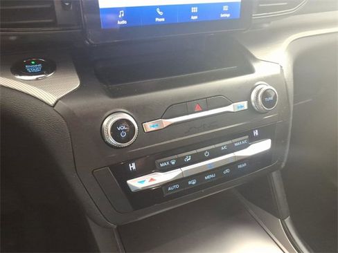 Used 2020 Ford Explorer XLT w/ Class III Trailer Tow Package image 20