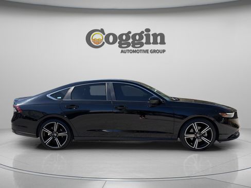 Certified 2023 Honda Accord Sport image 7