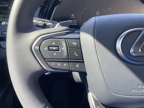 Used 2025 Lexus RX 350 FWD w/ Technology Package image 20