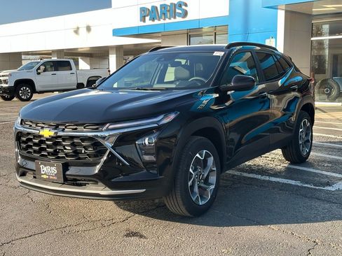 New 2026 Chevrolet Trax LT w/ Driver Confidence Package image 4