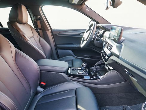 Used 2025 BMW X4 xDrive30i image 20