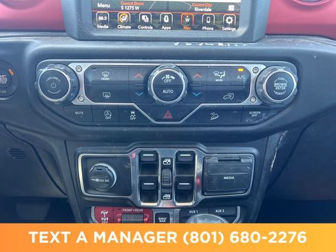 Used 2020 Jeep Wrangler Unlimited Rubicon AWD/4WD image 25
