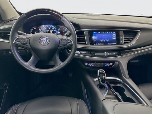 Used 2021 Buick Enclave Avenir w/ Avenir Technology Package FWD image 22