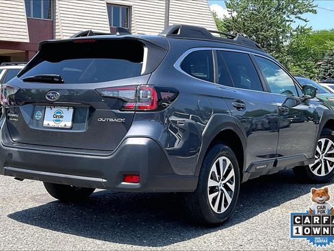 Certified 2024 Subaru Outback Premium AWD/4WD image 14