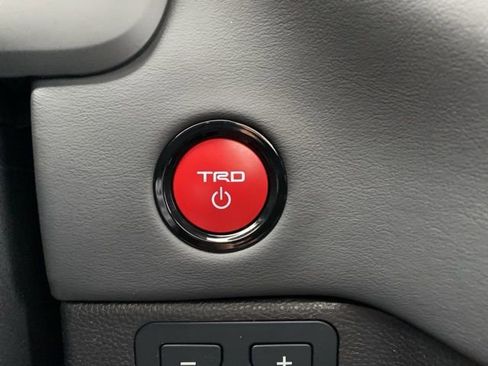 New 2026 Toyota Tundra Platinum image 9