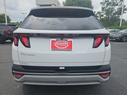 Used 2025 Hyundai Tucson SEL FWD image 9