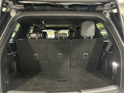 Used 2022 Lincoln Navigator Reserve image 27