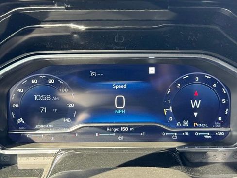 Used 2022 Chevrolet Silverado 1500 RST image 24