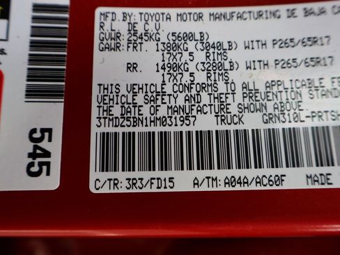 Used 2017 Toyota Tacoma TRD Sport w/ Tow Package AWD/4WD image 43