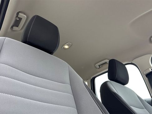 Used 2019 Ford Escape S image 19