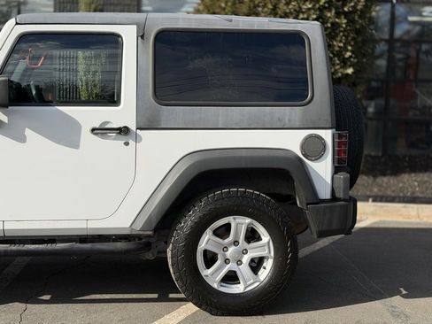 Used 2014 Jeep Wrangler Sport image 11