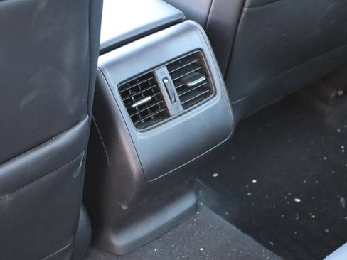 Used 2020 Honda Accord Touring image 18