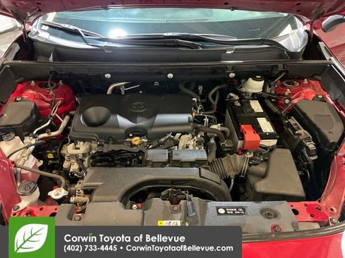 Used 2021 Toyota RAV4 XLE image 21