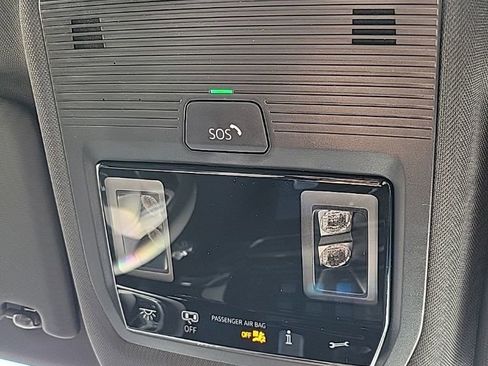 New 2026 Volkswagen Atlas Cross Sport SE image 38