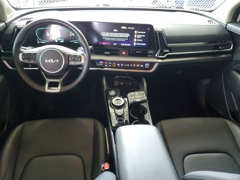Used 2023 Kia Sportage EX AWD/4WD image 12