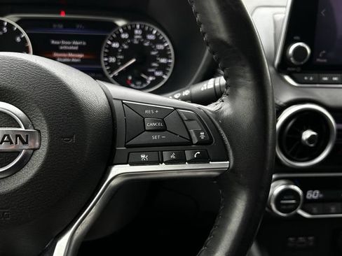 Used 2021 Nissan Sentra SV FWD image 16