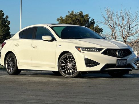 Used 2019 Acura ILX image 2