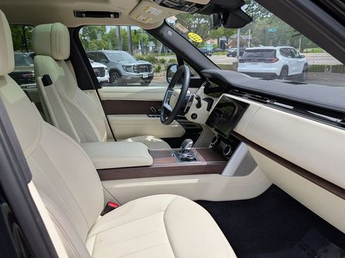 Used 2023 Land Rover Range Rover SE AWD/4WD image 16
