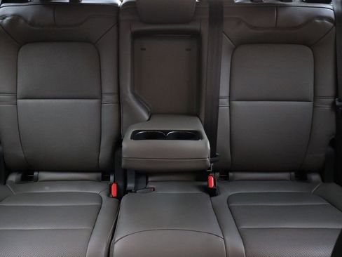 Used 2023 Lincoln Corsair AWD w/ Equipment Group 101A image 39
