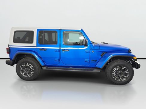 New 2026 Jeep Wrangler Unlimited Sahara w/ Whitecap Package AWD/4WD image 3