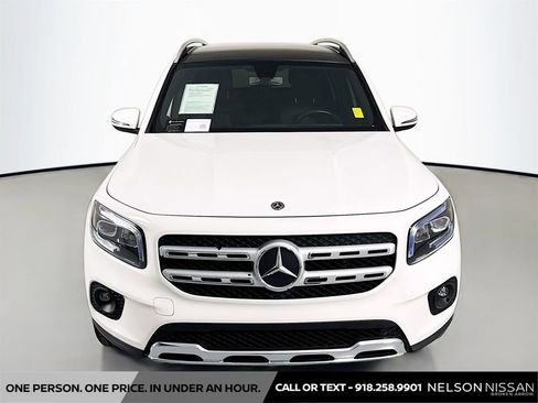 Used 2021 Mercedes-Benz GLB 250 4MATIC image 2