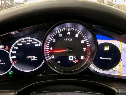 Used 2019 Porsche Panamera GTS w/ Premium Package Plus image 21