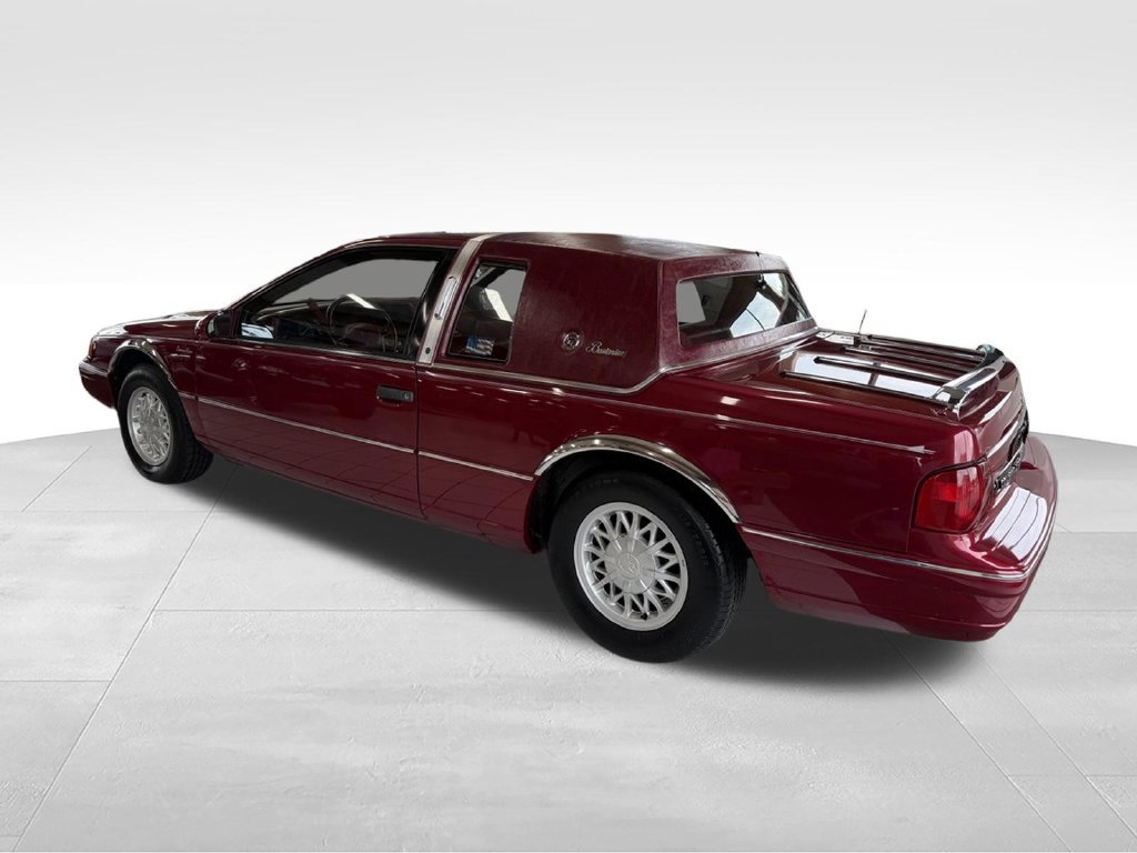 Used 1993 Mercury Cougar XR7 RWD image 3