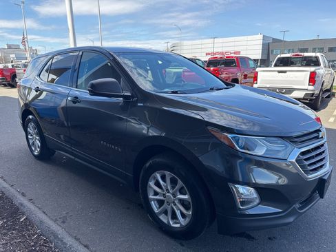 Used 2020 Chevrolet Equinox LT image 4