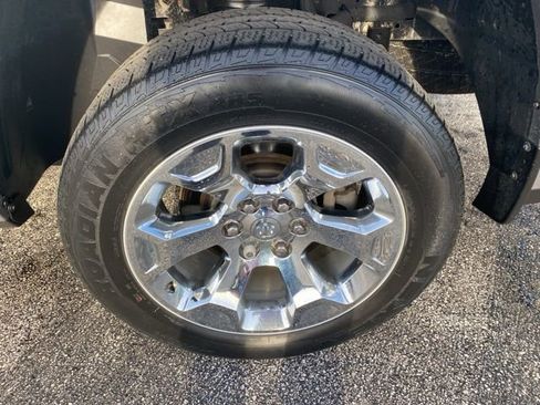 Used 2022 RAM 1500 Big Horn AWD/4WD image 11
