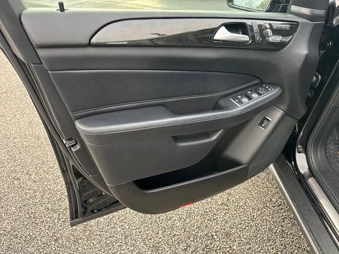 Used 2018 Mercedes-Benz GLE 350 4MATIC w/ Premium 1 Package image 10